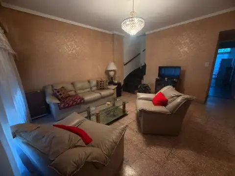 MATIAS RAMOS MEJIA 1200