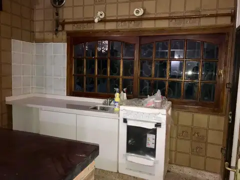 Casa en Pilar centro, calle Moreno