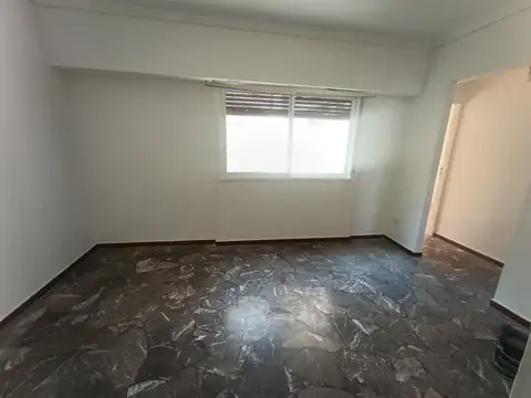 Departamento en Alquiler en Urquiza R, $ 850.000