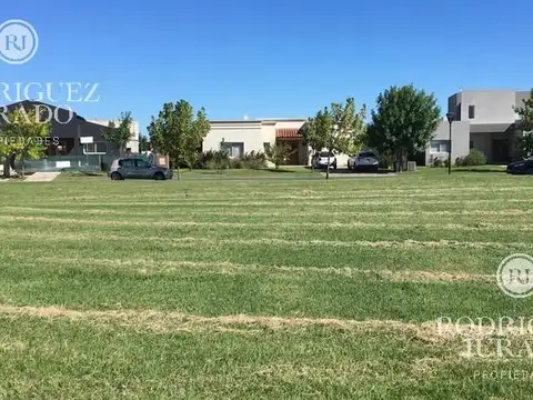 Terreno en Venta en El Canton, USD 220.000