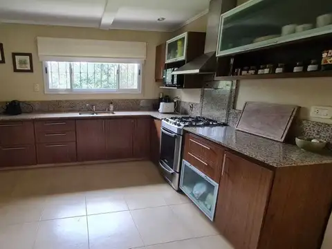 Casa Quinta  en Venta en Luján, G.B.A. Zona Oeste, Argentina