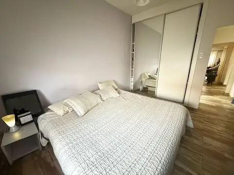 CASA EN VENTA RECICLADA A NVA SARANDI AVELLANEDA