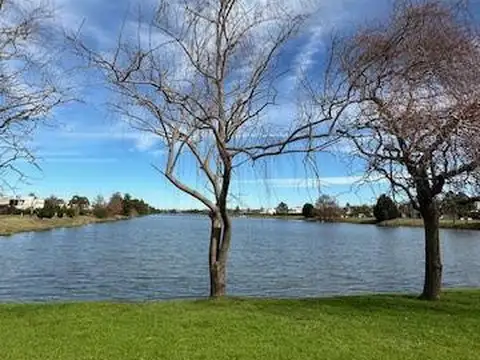 Puerto Roldan, Los Caracoles 159