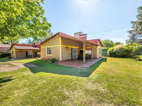 COMPLEJO DE CABAÑAS. PLAYA GRANDE- VILLA DEL DIQUE