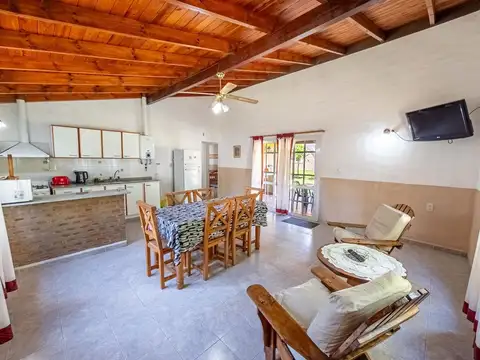 Casa en Venta con 1 cochera