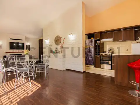 Leonidas Gambartes 200, Piso 0