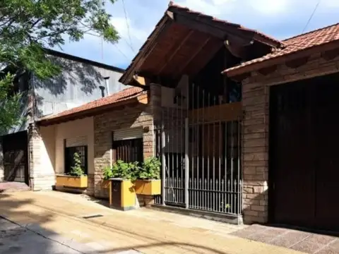 Salta e/ Italia y España