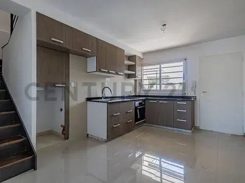 VENTA DEPTO 3 AMB CON COCHERA HURLINGHAM PERMUTA