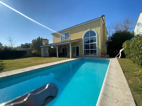 Casa  en Venta en Barrancas del Lago, Nordelta, Tigre
