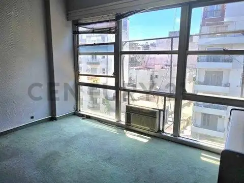 Oficina en Alquiler en Balvanera, $ 700.000