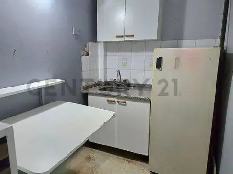 Oficina en Alquiler en Balvanera, $ 700.000