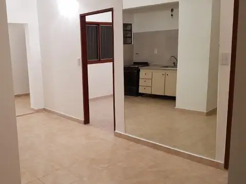 Depto Tipo Casa en Alquiler de 3 ambientes