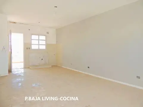 Depto Tipo Casa en Venta de 3 ambientes