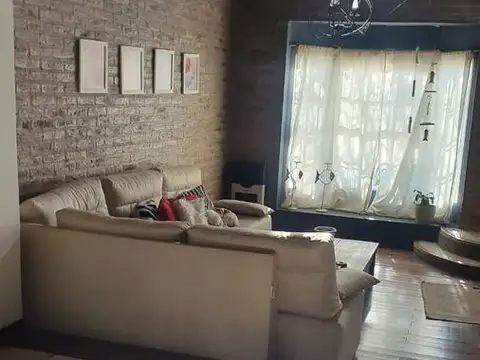 Casa en Venta en Mercedes, USD 165.000