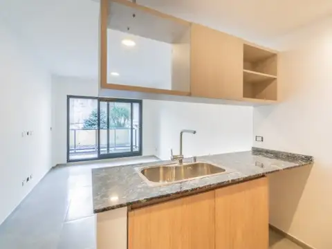 2 AMB. CONTRAFRENTE CON BALCÓN Y VISTA ABIERTA. BOEDO