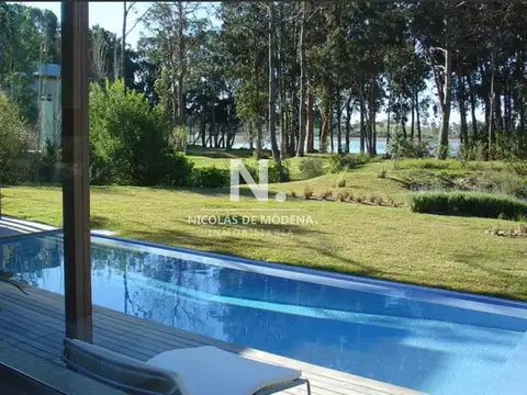 Casa en Alquiler Temporal en La Barra, USD 11.000