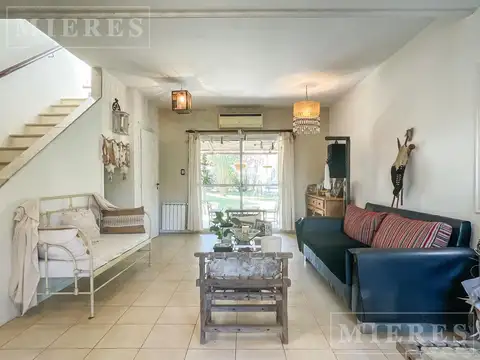 Impecable casa en venta en Los Pilares
