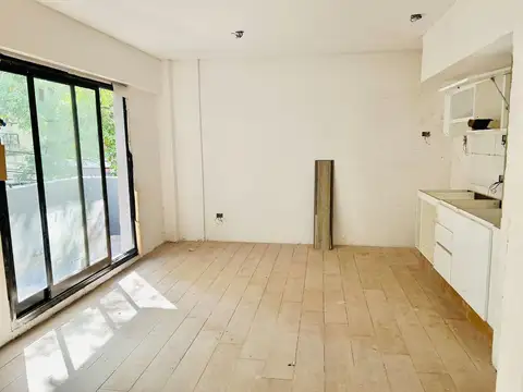 Venta oficina consult V Crespo 2 AMB FTE LUZ SUBTE