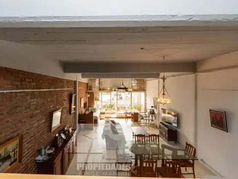 Oficina en Venta 20 años