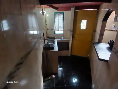 Depto Tipo Casa en Alquiler de 2 ambientes