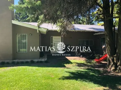 Casa en Venta en Barrio Parque Leloir, USD 350.000