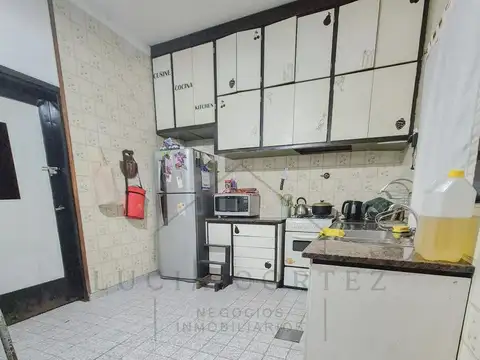 Casa en venta Jose León Suarez patio terraza y cochera cubierta - posibilidad de multifamiliar