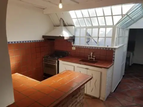 Casa 3 ambientes con 2 baños