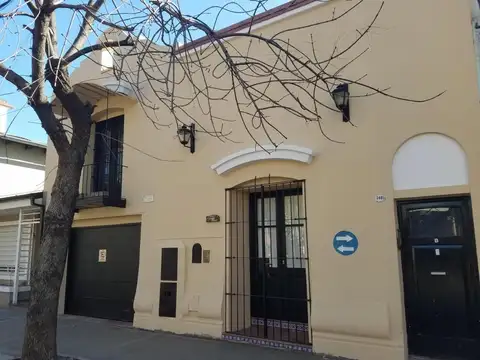 CASA PH 3 AMBIENTES EN REMEDIOS DE ESCALADA VENTA