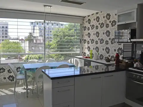 Departamento 4 ambientes con 2 baños