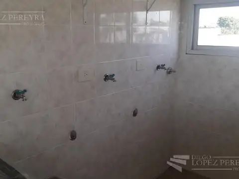 Excelente semipiso dos ambientes en Olivos