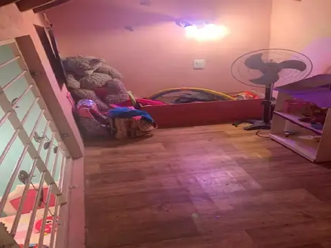 Depto Tipo Casa Monoambiente con 2 baños