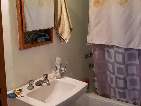 Casa en Venta en Lomas De Zamora, USD 85.000