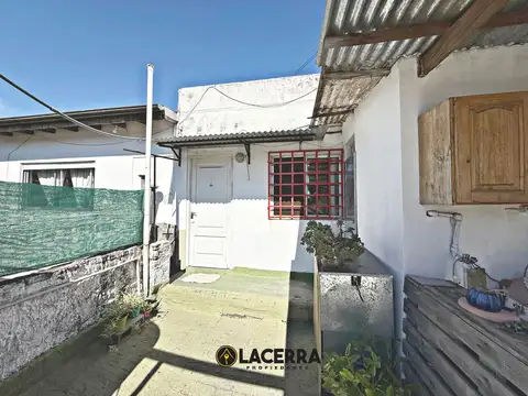 Casa 6 ambientes con 4 baños