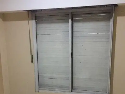 Casa 2 ambientes con 1 baño