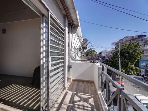 PH Dúplex 2 ambientes en venta en Villa Real