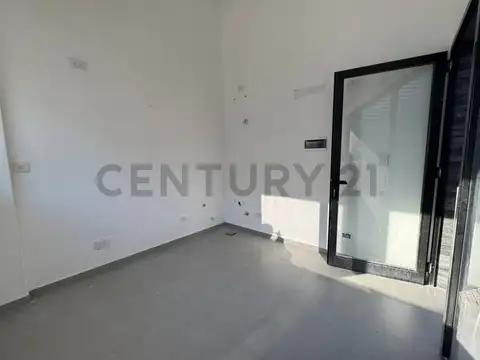 Local en Alquiler en Bella Vista, $ 850.000