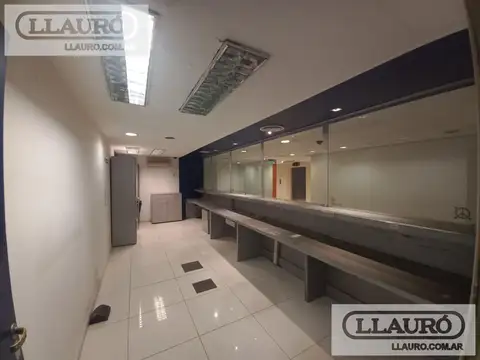 Oficina en Alquiler al Este