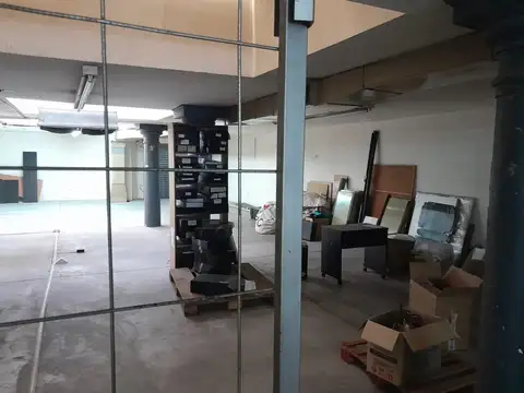 Galpon en Venta en Monserrat, USD 350.000