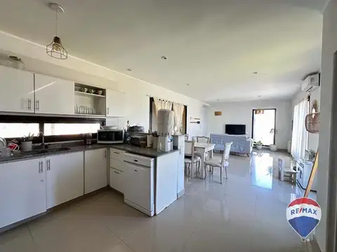 CASA 4 AMBIENTES EN VENTA SANTA JUANA CANNING