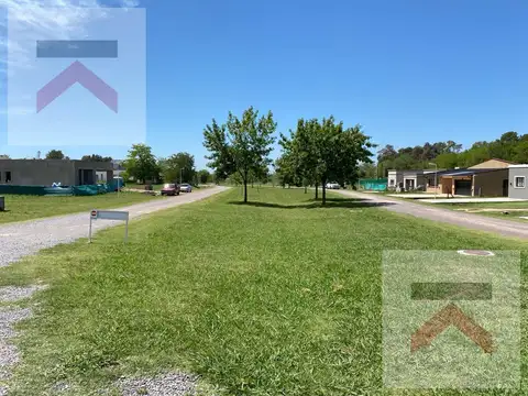 Terreno en Venta 50  mts Fondo