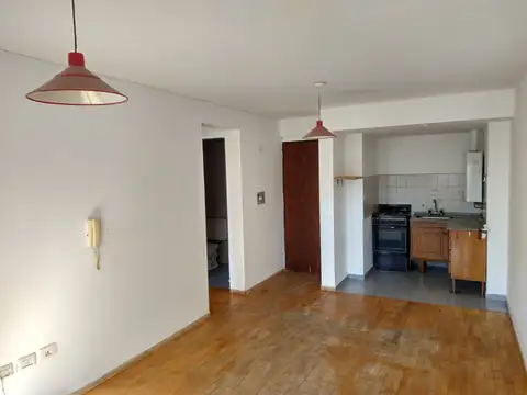 Bv. Presidente Illia 100