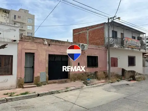 VENTA-CASA CON TERRENO EN SALTA