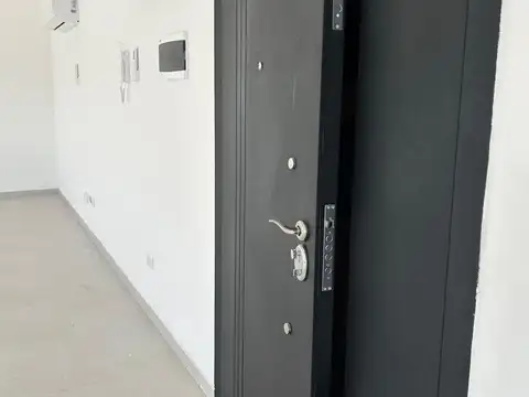 Oficina en Alquiler en Neuquen, $ 3.000.000