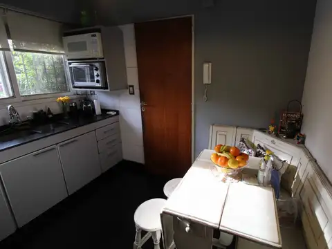 Depto Tipo Casa 4 ambientes con 2 baños