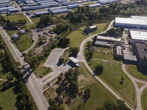 Rotonda Juan M. Gutierrez al 1000