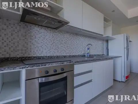 Departamento en Venta en Condominio Civis, USD 145.000