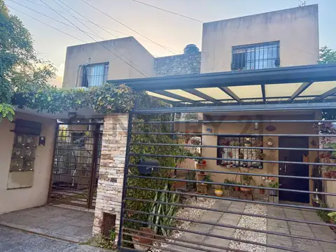 Venta de Dúplex 4 ambientes en Ituzaingó Norte