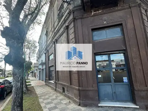 Av. Pte Peron , Capitan 100