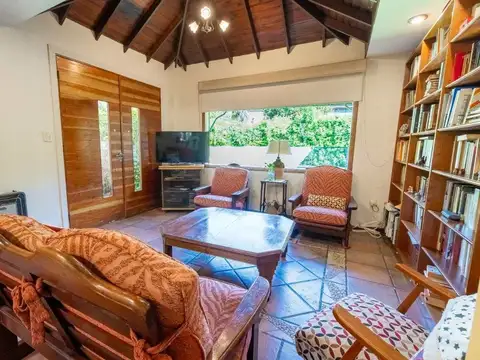 VENTA CASA 4AMB LOMA VERDE ESCOBAR C/ HIPICO