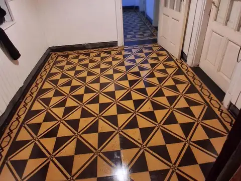 PH en alquiler - 2 Dormitorios 1 Baño - La Plata